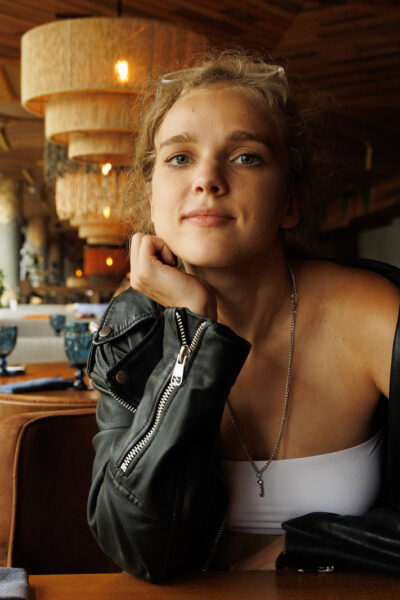 Xena Khrabry Moscow Tour Guide 2 Zishy